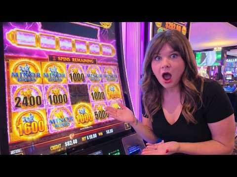 ansaitse tervetuliaispaketti pelaajille uusille pelaajille